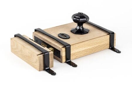 Black Oak Box Lock & Octagonal Knob Set | 33005