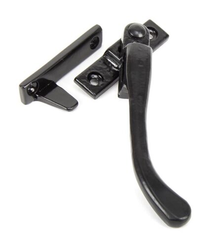 Black Night-Vent Locking Peardrop Fastener - RH | 33024