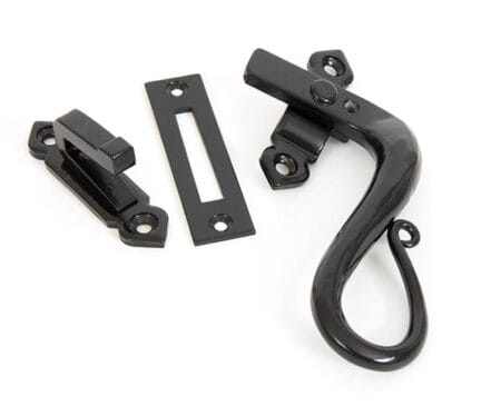Black Locking Shepherd's Crook Fastener - RH | 33469