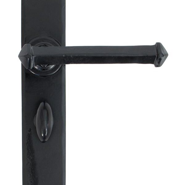 Black Tudor Lever Bathroom Set | 33828