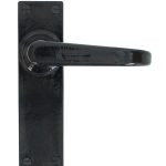 Black Deluxe Lever Latch Set | 33878