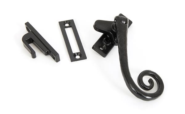 Black Locking Deluxe Monkeytail Fastener - RH | 33881