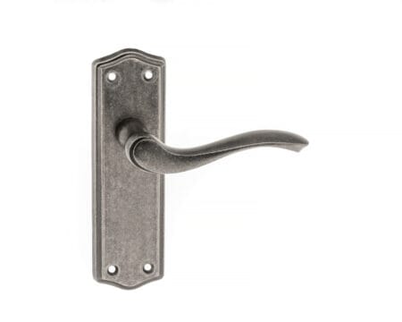 Distressed Silver Old English Warwick Latch Lever Door Handle on Backplate - (OE178LDS)