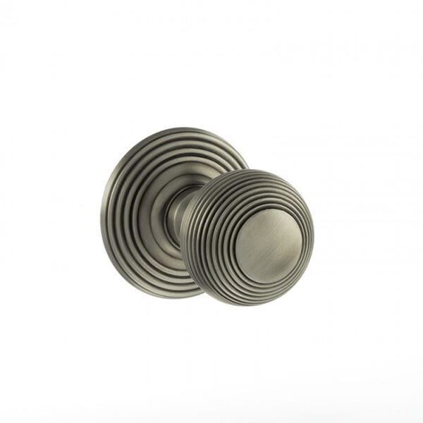 Atlantic Matt Gun Metal Old English Ripon Solid Brass Reeded Beehive Mortice Door Knob on Concealed Fix Rose - (OE50RMKMBN)