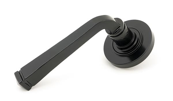 Black Avon Round Lever on Rose Set (Plain) | 45623