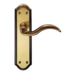 Wentworth Lever on Latch Backplate (DL341FB)