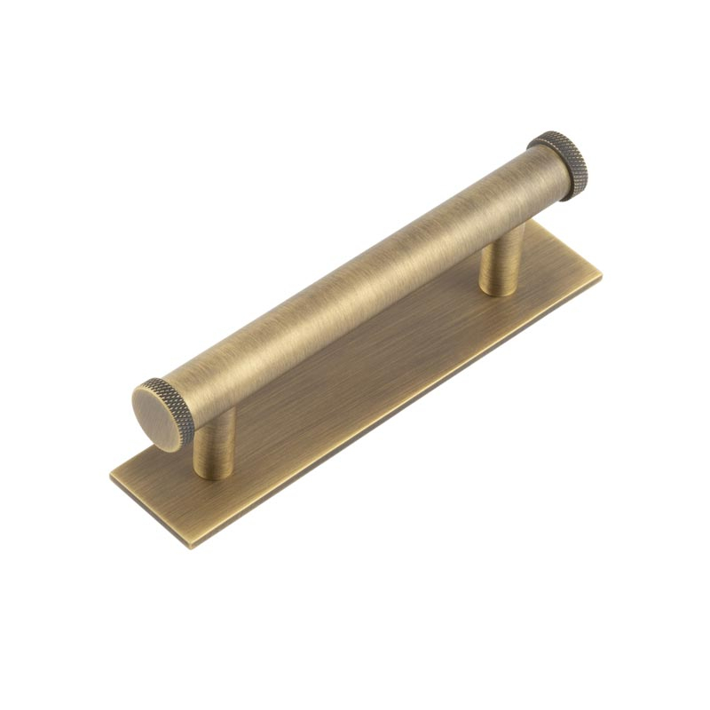 hox-150ab-5050ab.jpg Frelan Hoxton Wenlock Cabinet Handles 96mm Ctrs Plain Backplate Antique Brass - Image 1