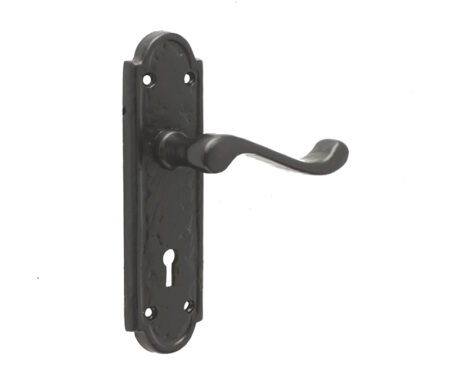 Turnberry Suite Door Handle on Lockplate Black