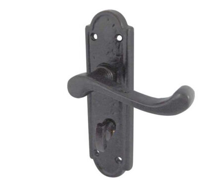 Turnberry Suite Door Handle on Bathroom Plate Black