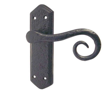 Royal Suite Door Handle on Latchplate Black