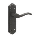 Wentworth Suite Door Handle on Latchplate Black