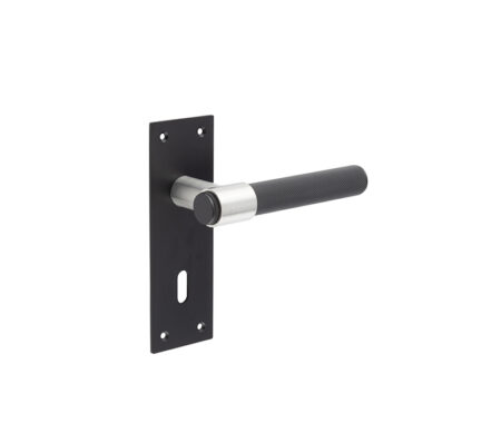 Nero T-Bar Door Handles on Lockplate Black