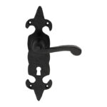 Fleur de lys' Lever on Lock Backplate (LF5504)