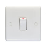 Eurolite Enhance White Plastic 20Amp Switch - White Eurolite Enhance White Plastic 20Amp Switch - White (PL3240)