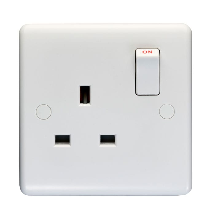 pl4090.jpg Eurolite Enhance White Plastic 1 Gang Switched Socket Double Poled - White Eurolite Enhance White Plastic 1 Gang Switched Socket Double Poled - White (PL4090) - Image 1