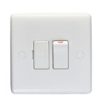 Eurolite Enhance White Plastic Fuse Spur - White Eurolite Enhance White Plastic Fuse Spur - White (PL4190)
