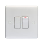 Eurolite Enhance White Plastic Fuse Spur - White Eurolite Enhance White Plastic Fuse Spur - White (PL4220)