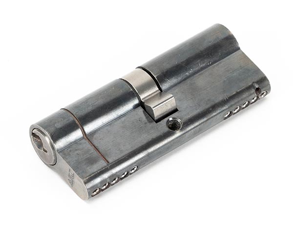 From the Anvil Pewter 40/40 5pin Euro Cylinder - Pewter Patina