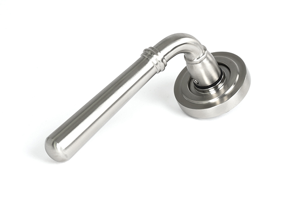 From the Anvil Satin Marine SS (316) Newbury Lever on Rose Set (Art Deco) - Unsprung