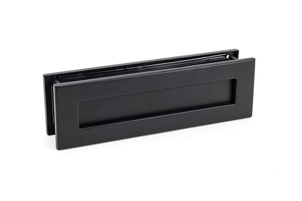 Matt Black Traditional Letterbox | 49593