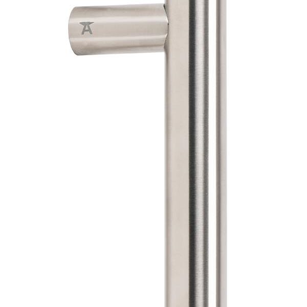 From the Anvil Satin Marine SS (316) 0.9m T Bar Handle Secret Fix 32mm Ø