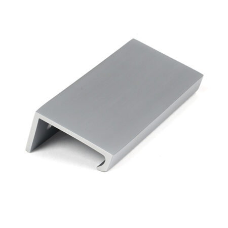 Satin Chrome 100mm Plain Edge Pull | 50727