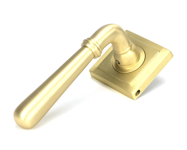 Satin Brass Newbury Lever on Rose Set (Square) | 50856
