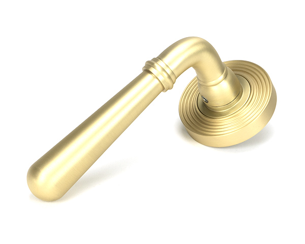 Satin Brass Newbury Lever on Rose Set (Beehive) - Unsprung | 50859