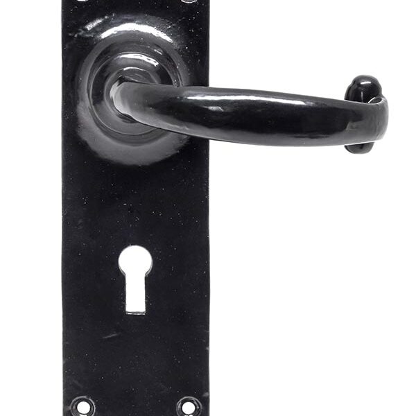 Black Cottage Lever Lock Set | 73106
