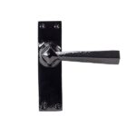 Black Straight Lever Latch Set | 73110