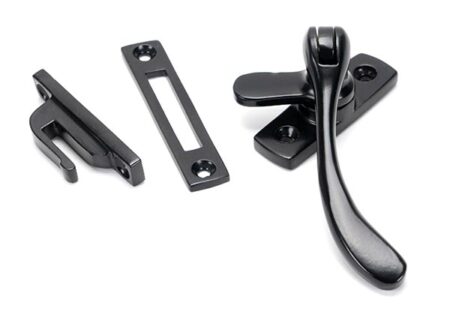 Black Peardrop Fastener | 83699