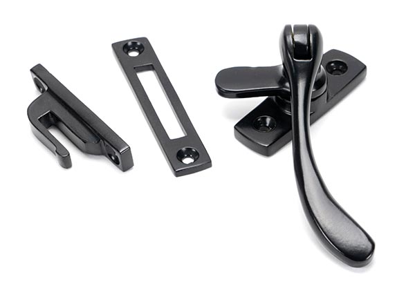 Black Peardrop Fastener | 83699