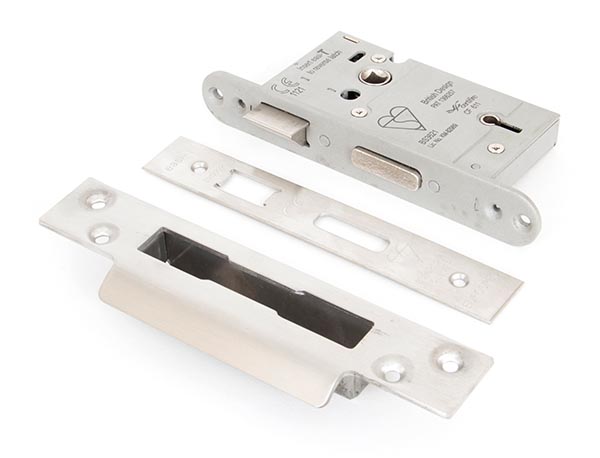 SSS 2½" 5 Lever H/Duty BS Sash Lock KA | 91123