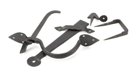 External Beeswax Gothic Thumblatch | 91497