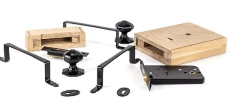 Black Oak Box Lock & Octagonal Knob Set | 33005 - Image 3