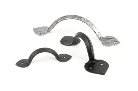 Beeswax 4" Gothic D Handle | 33151 - Image 4