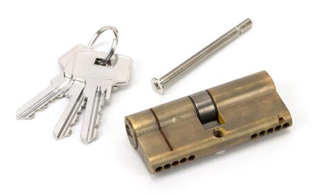 From the Anvil Aged Brass 35/35 5pin Euro Cylinder - Image 3