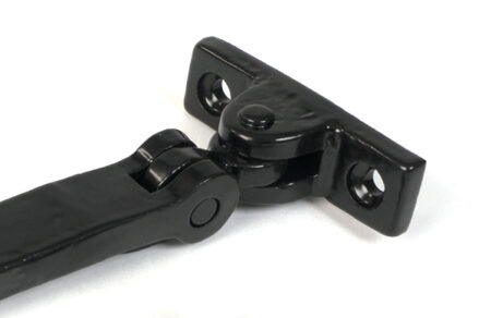 From the Anvil Black 10" Hammered Newbury Stay - Image 4