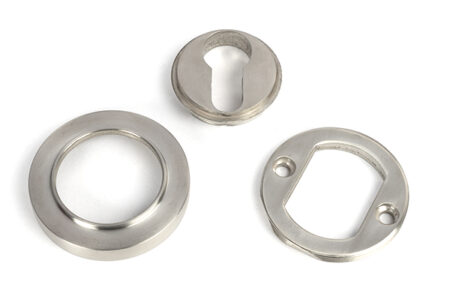From the Anvil Satin Marine SS (316) Round Euro Escutcheon (Plain) - Image 4