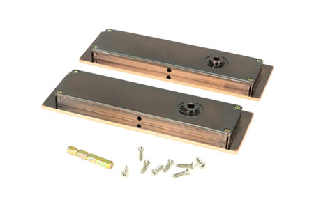 From the Anvil Polished Bronze 175mm Plain Rectangular Pull - Privacy Set - Image 4