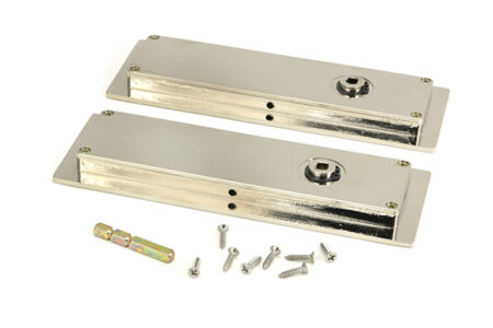 From the Anvil Polished Nickel 175mm Plain Rectangular Pull - Privacy Set - Image 4