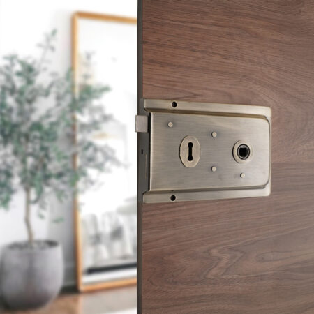 Iron Rim Lock - Fluted Antique - Image 3