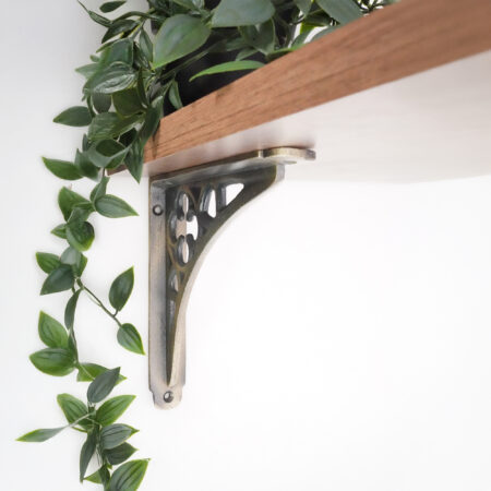 Spira Brass Victorian Gothic Shelf Bracket Matt Antique (Sold in Pairs) - Image 3