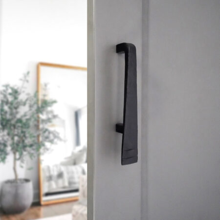 Spira Brass Skeg Pull Handle Small Matt Black - Image 3