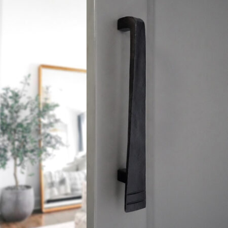 Spira Brass Skeg Pull Handle Medium Matt Black - Image 3