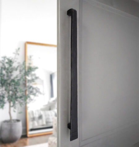 Spira Brass Skeg Pull Handle Large Matt Black - Image 3