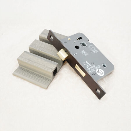 3" CE 3 Lever Bathroom Lock FD60 - Aged Bronze - Image 3