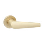 Satin Brass Aero Lever on Rose Door Handle Set