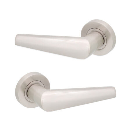 Satin Nickel Aero Lever on Rose Door Handle Set - Image 2