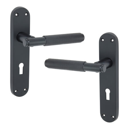 Spira Brass Matt Black Connaught Knurled Lever on Backplate Lock Door Handle Set - Image 2